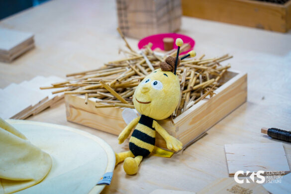 Relacja Rodzinna Manufaktura: Domek dla pszczół